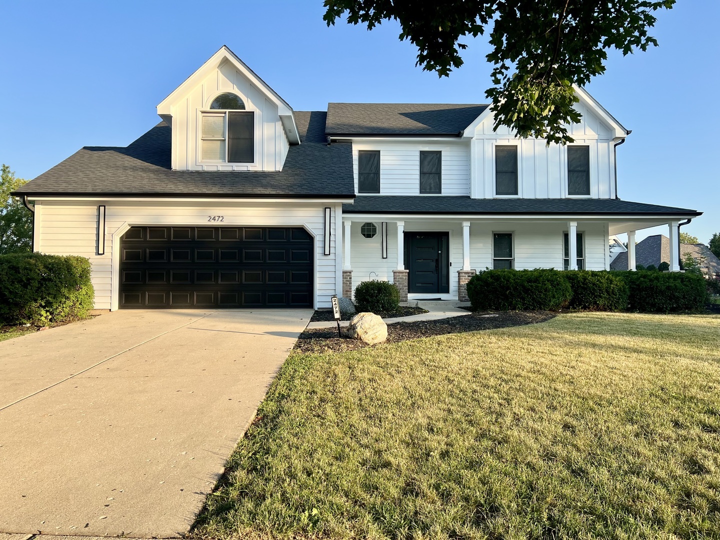 Property Photo: 2472 Worthington Drive IL 60506