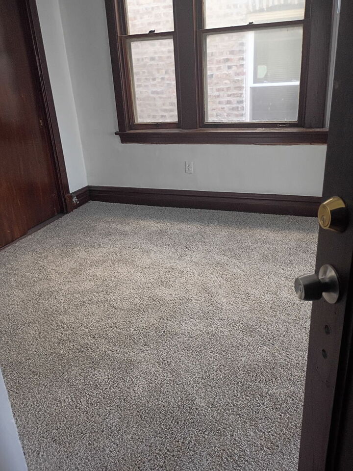 Property Photo:  5026 W Fulton Street  IL 60644 