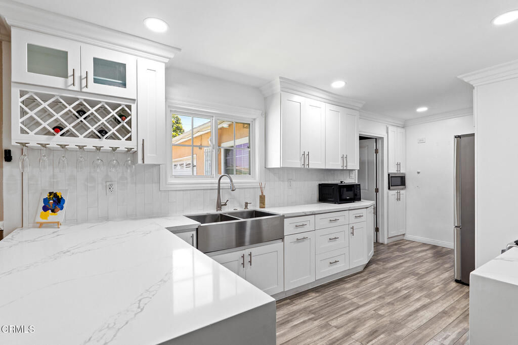 Property Photo:  9818 Firebird Avenue  CA 90605 