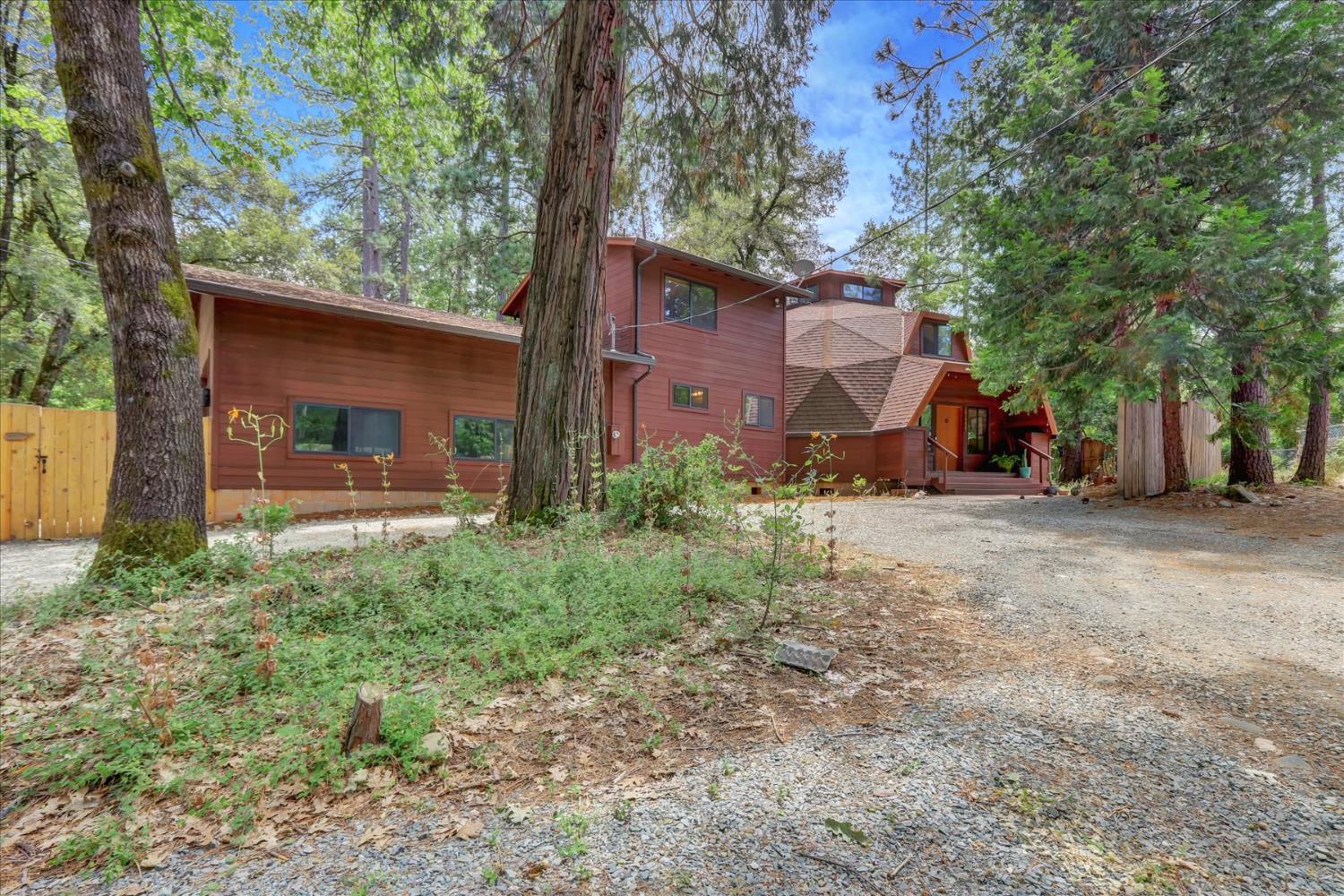 Property Photo: 21580 Rambling Road CA 95945