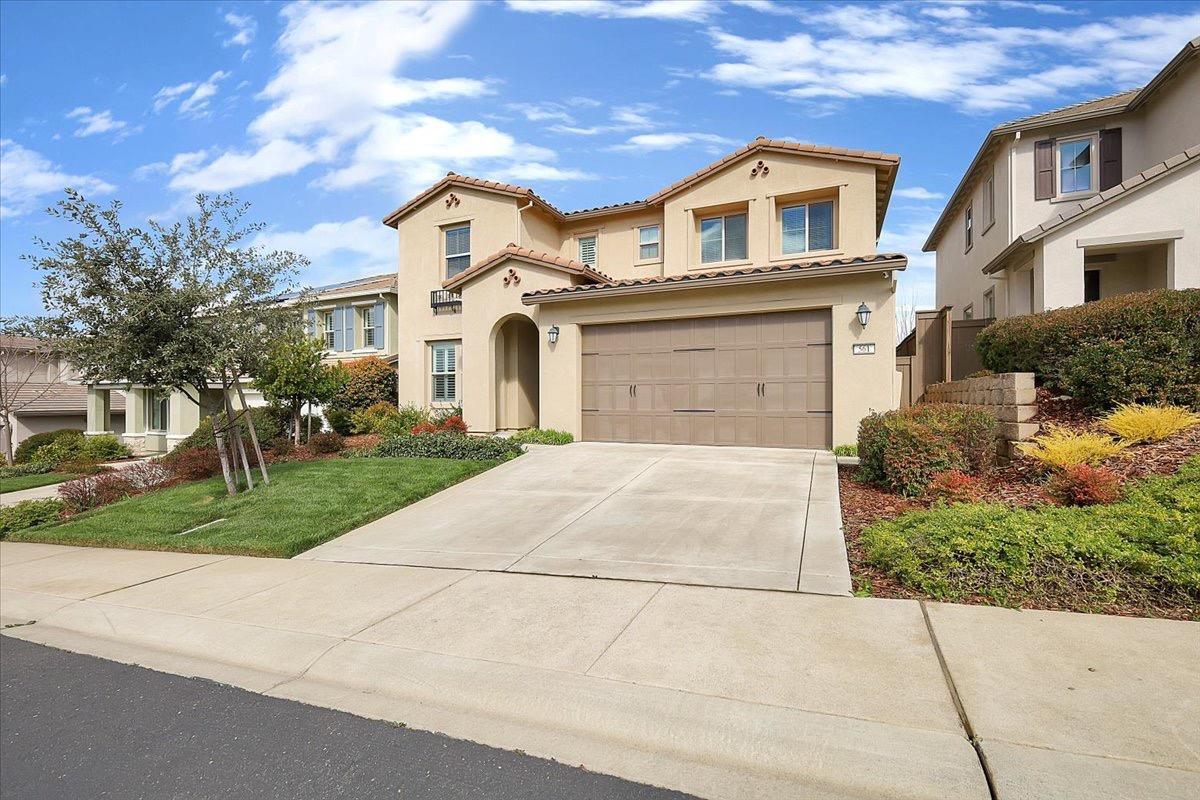Property Photo: 561 Laceneck CA 95762