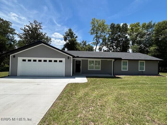 Property Photo:  456 SE 43rd Street  FL 32656 