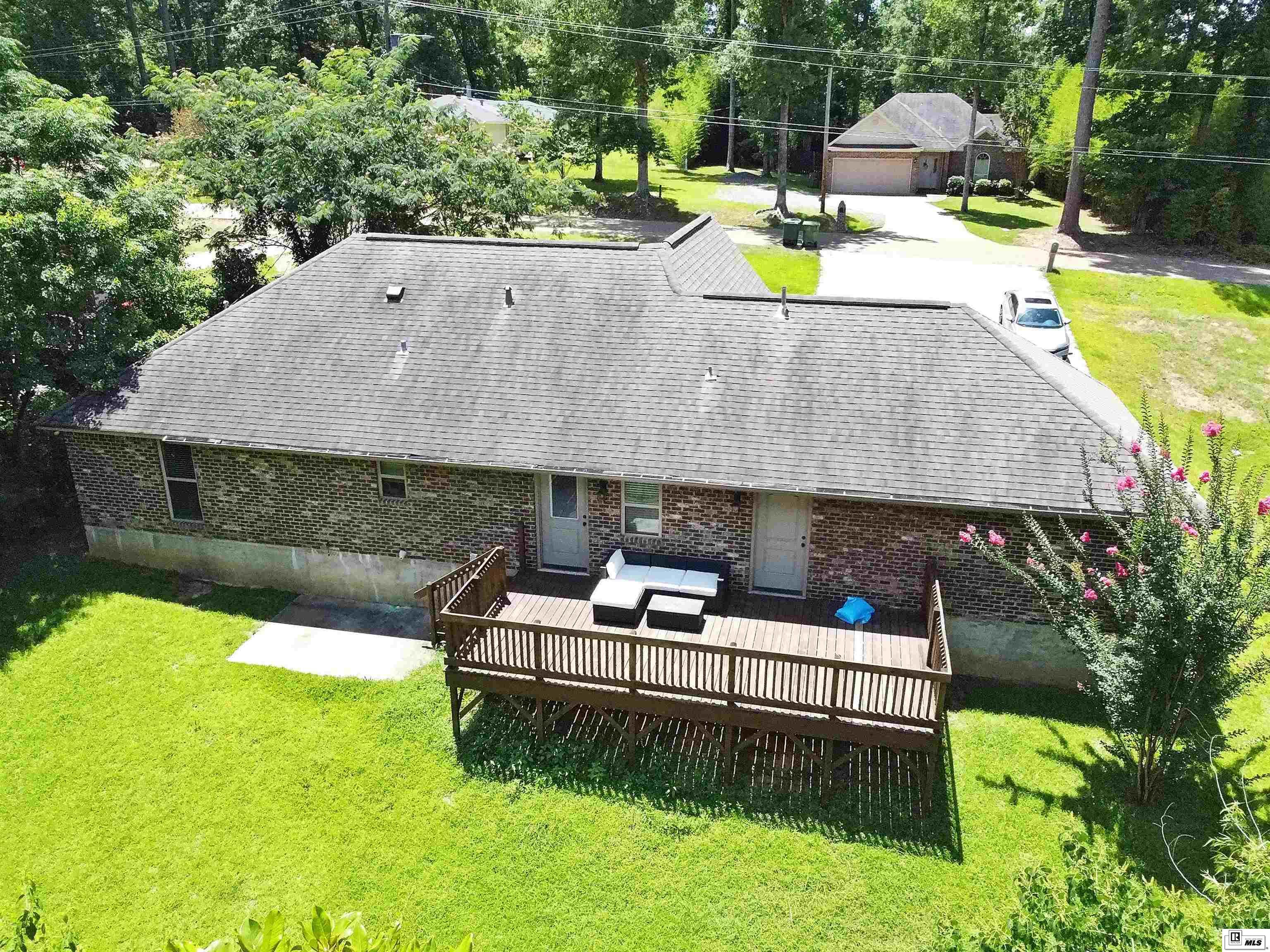 Property Photo: 1702 Wade Drive LA 71270