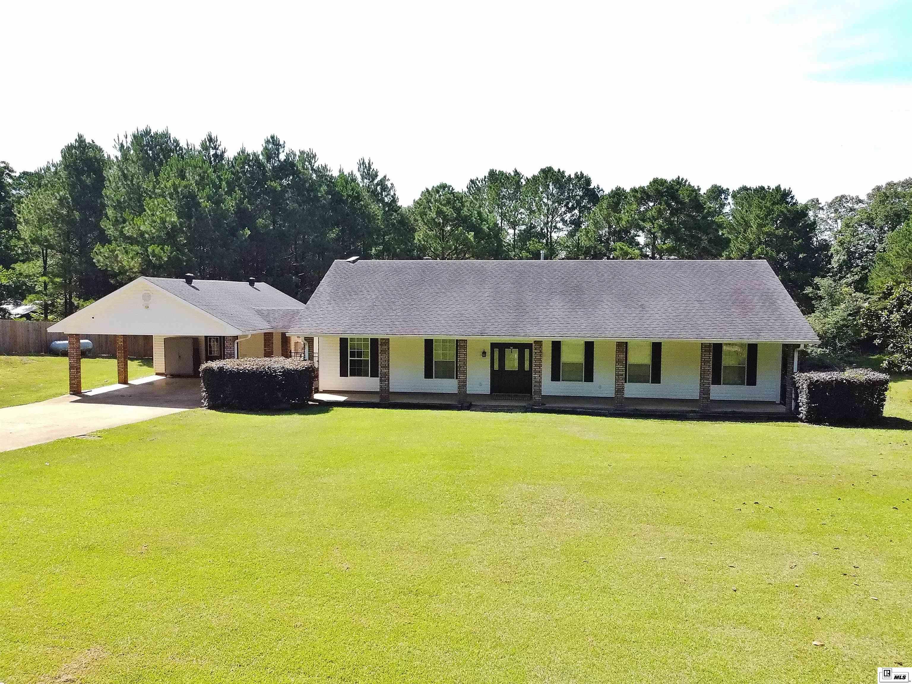 Property Photo:  343 Hemler Road  LA 71241 