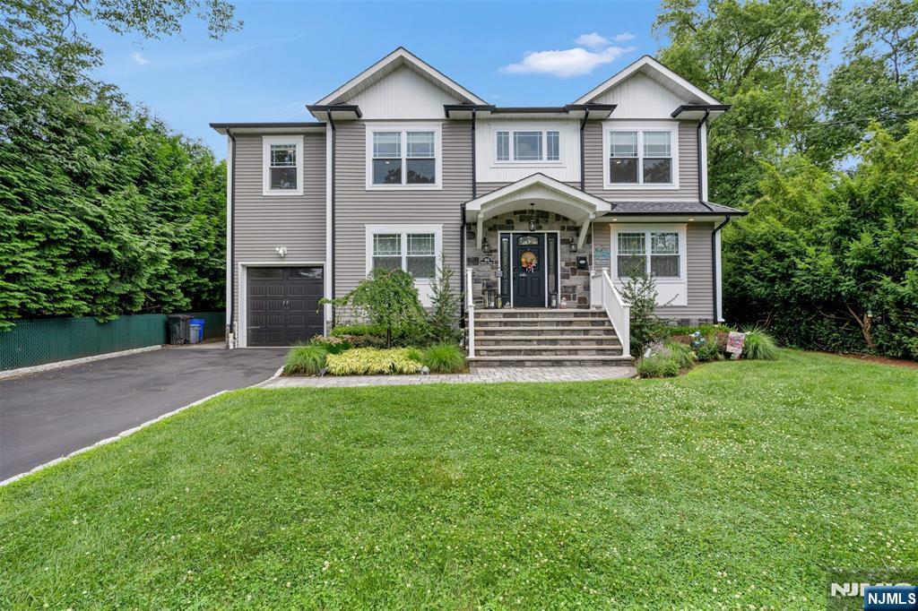 800 Princeton Street  New Milford NJ 07646 photo