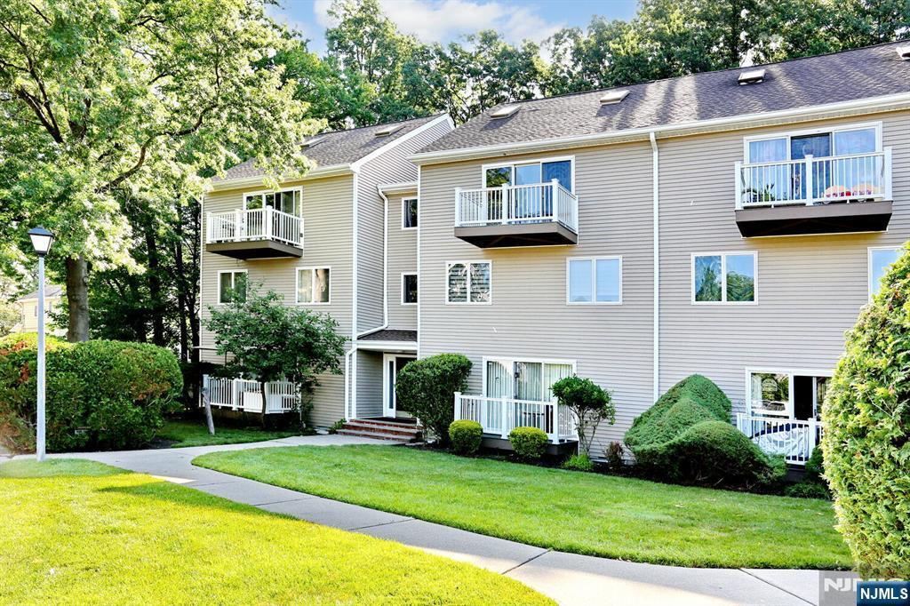 Property Photo: 29 Presidential NJ 07631