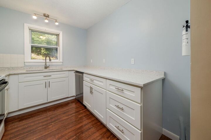 Property Photo: 1295 Hartford Avenue VT 05001