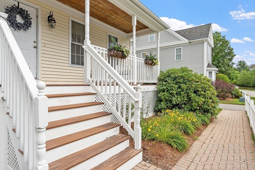 Property Photo: 27 McIntosh Drive 27 MA 01775