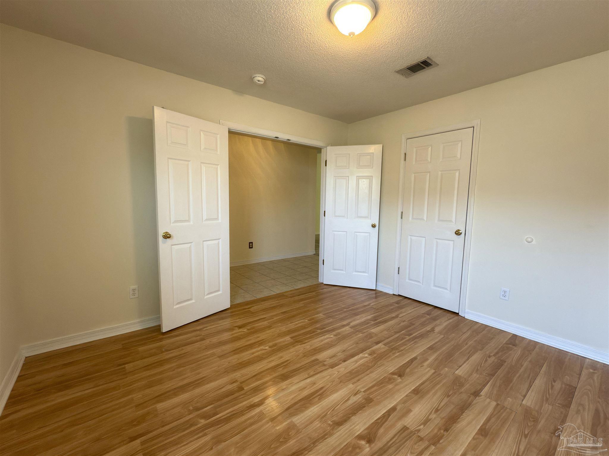 Property Photo: 3328 Marion Oaks Way FL 32507