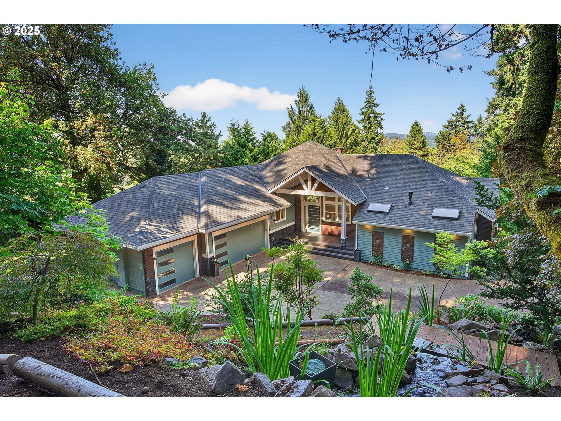 Property Photo: 6130 Caufield St OR 97068