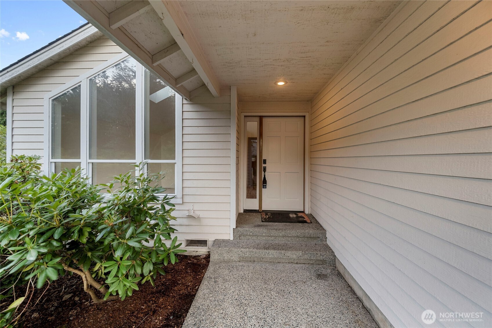 Property Photo:  28008  230th Avenue SE  WA 98038 