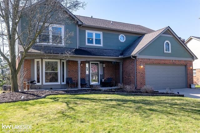 Property Photo:  1022 Pointe Place Boulevard  MI 48307 