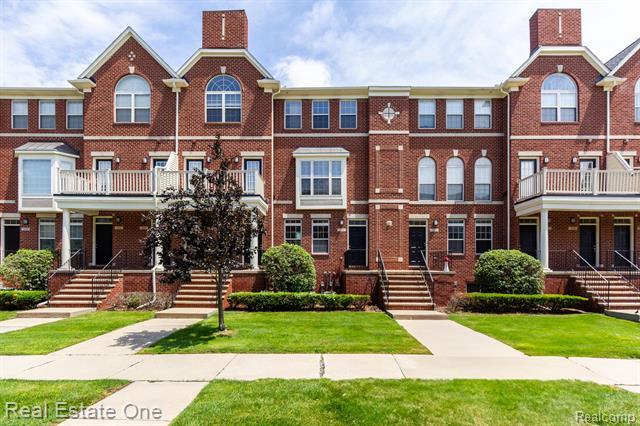 Property Photo: 1429 Raliegh Place MI 48084