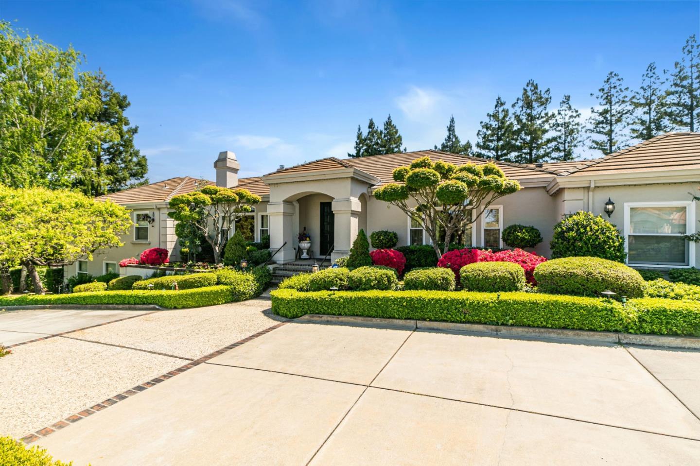 Property Photo: 12308 Crayside Lane CA 95070