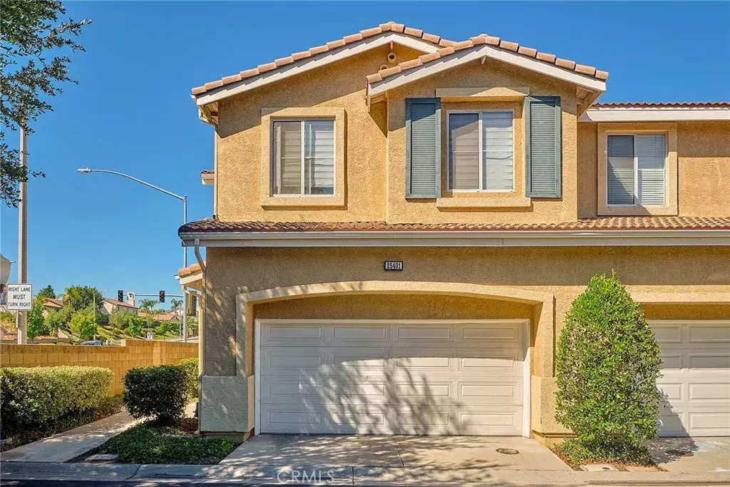 25401 Holly Beach Drive  Saugus CA 91350 photo