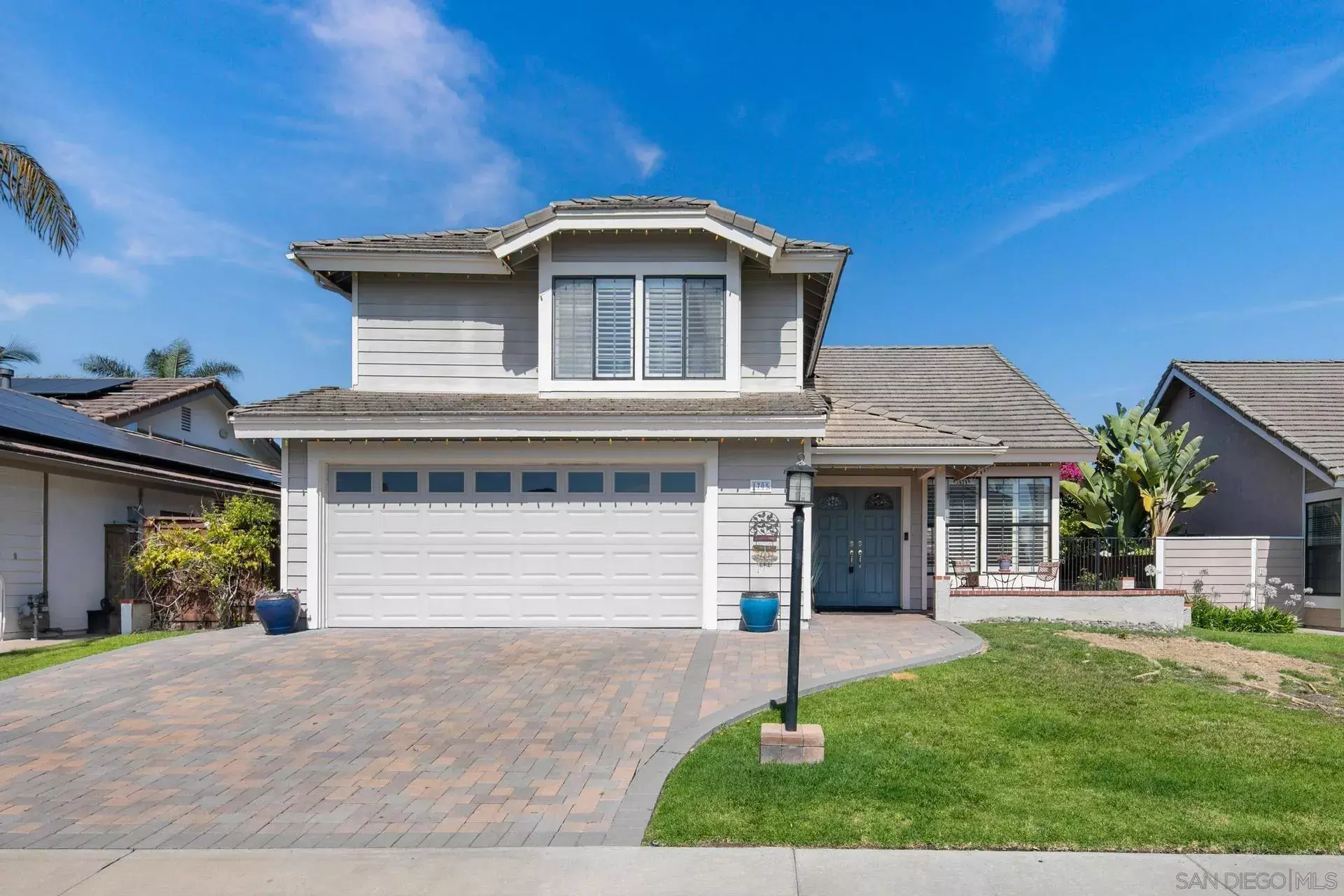 Property Photo:  1705 Hawk View Dr  CA 92024 