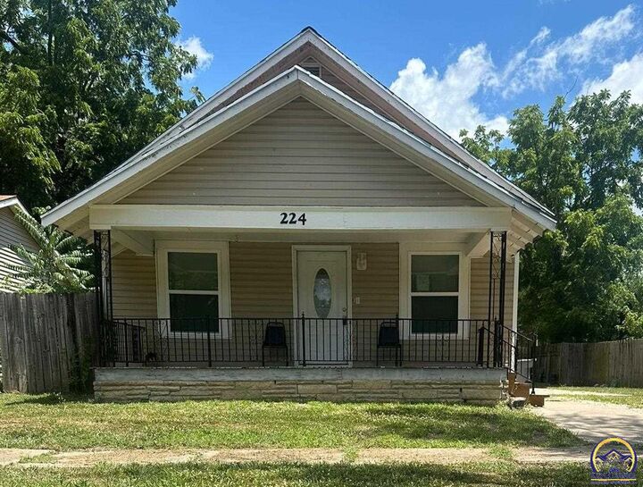 224 S Merchant  Emporia KS 66801 photo