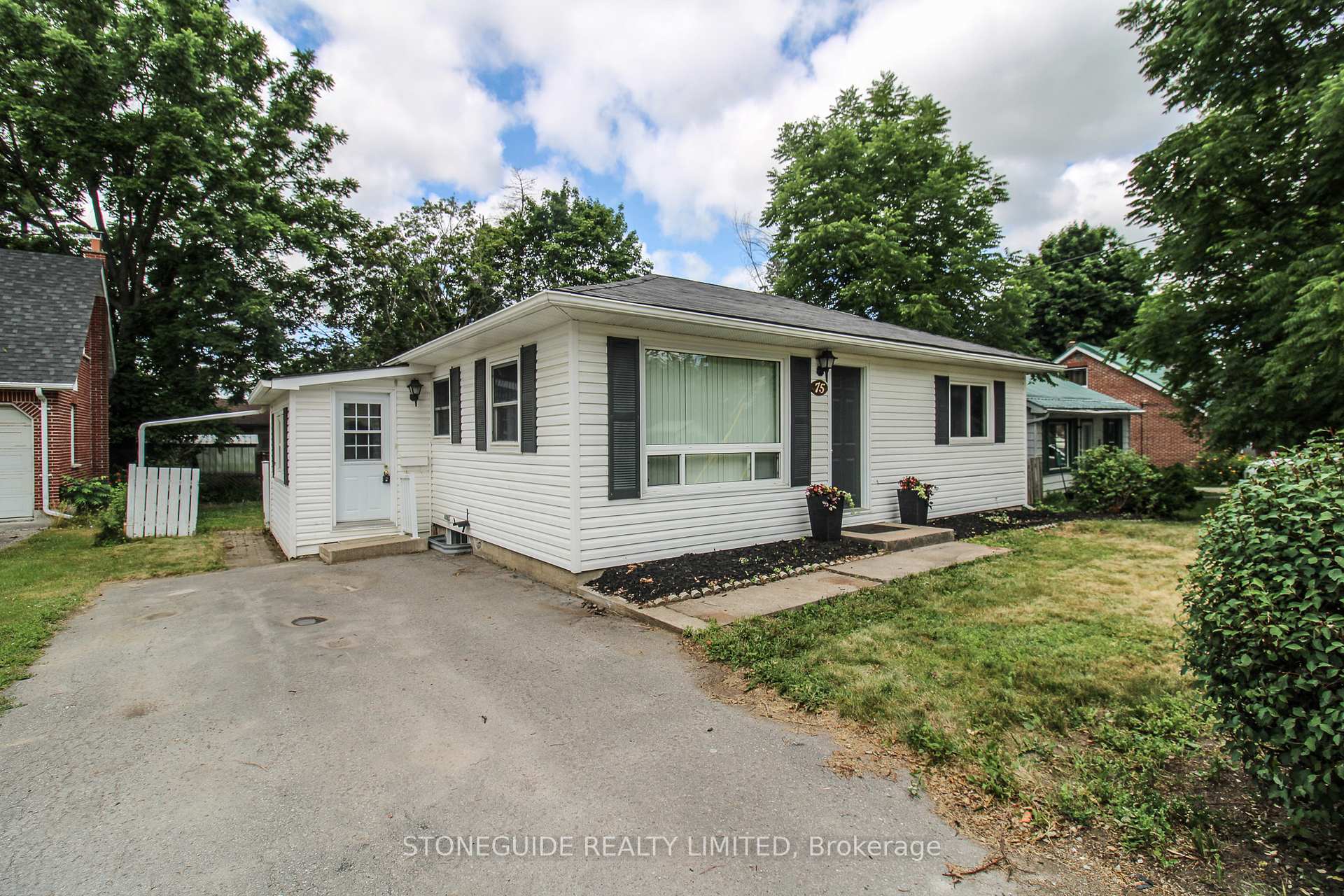 75 Fraser Street  Selwyn ON K9J 0C5 photo