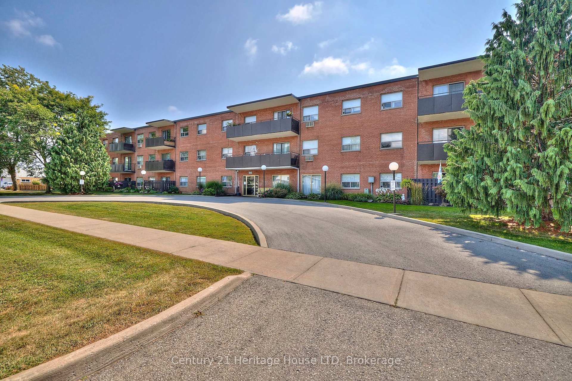 Property Photo:  485 Thorold Road 205  ON L3C 3X1 