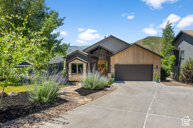 Property Photo: 12403 Ross Creek Dr UT 84036