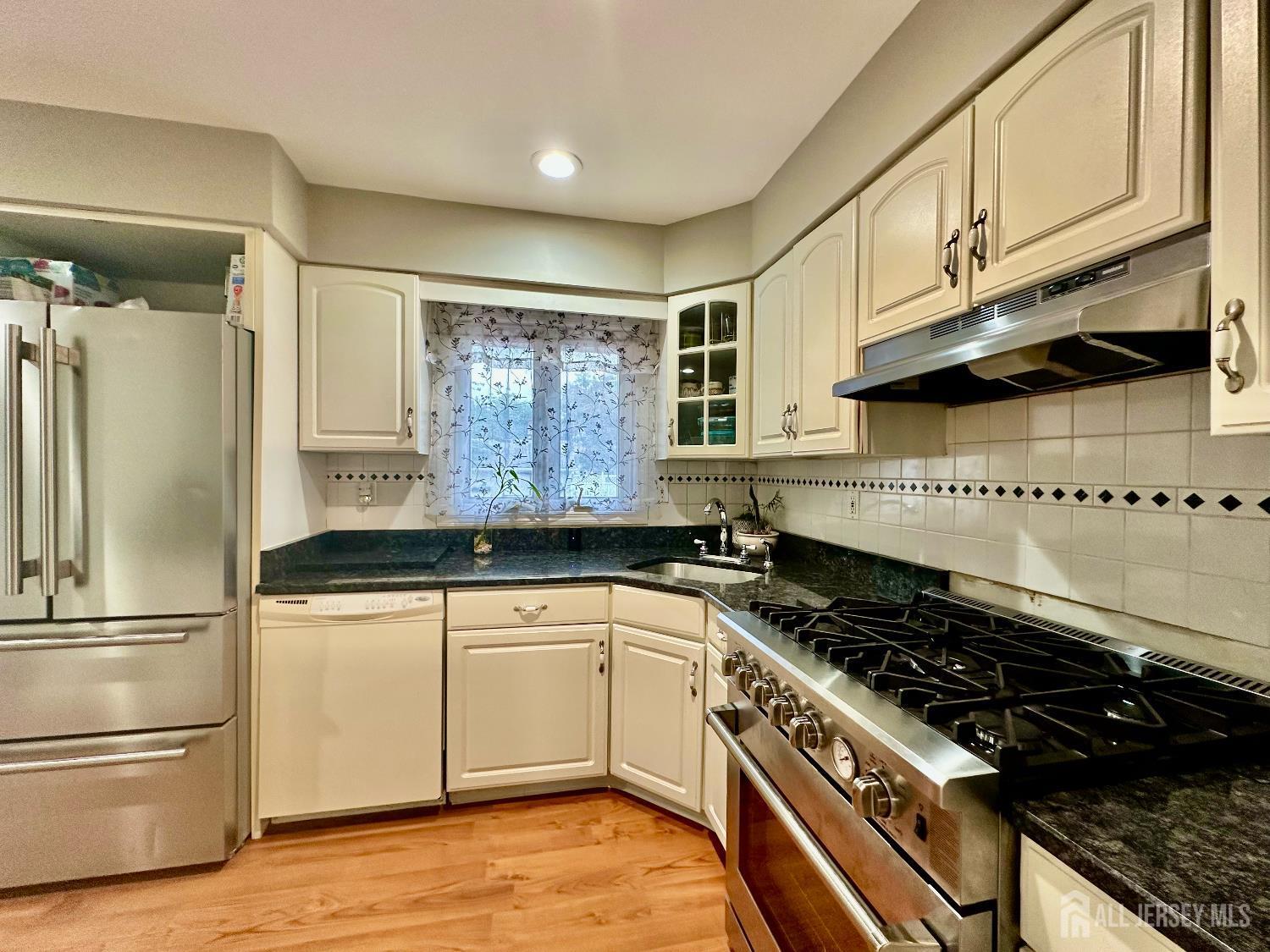 Property Photo: 45 Kenwood Terrace NJ 08610