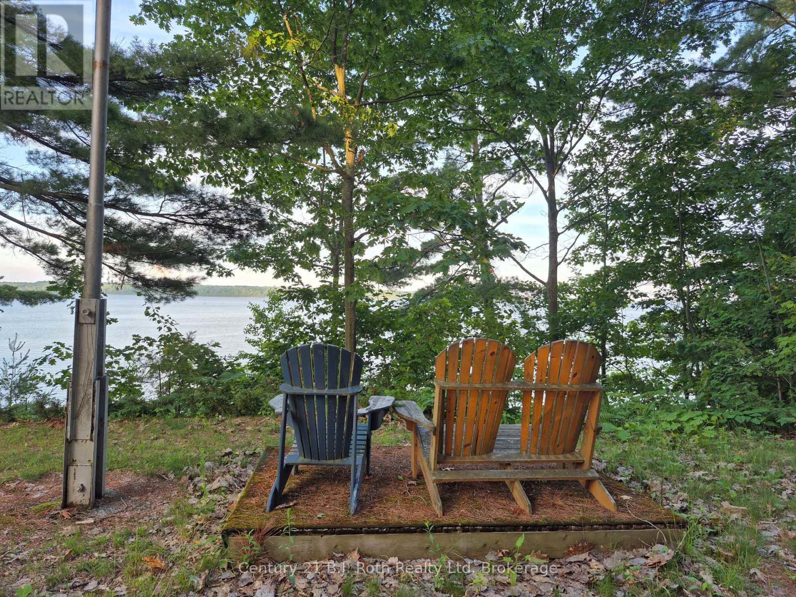 1379 Champlain Road  Tiny ON L9M 0C1 photo