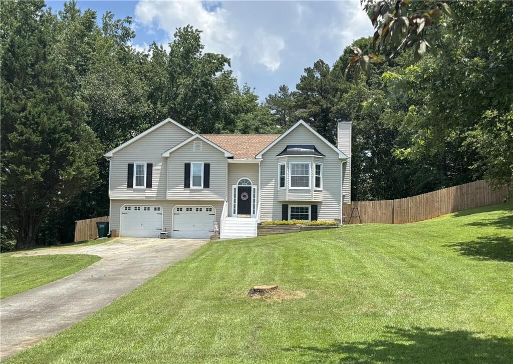 Property Photo:  41 Magnolia Court NE  GA 30171 