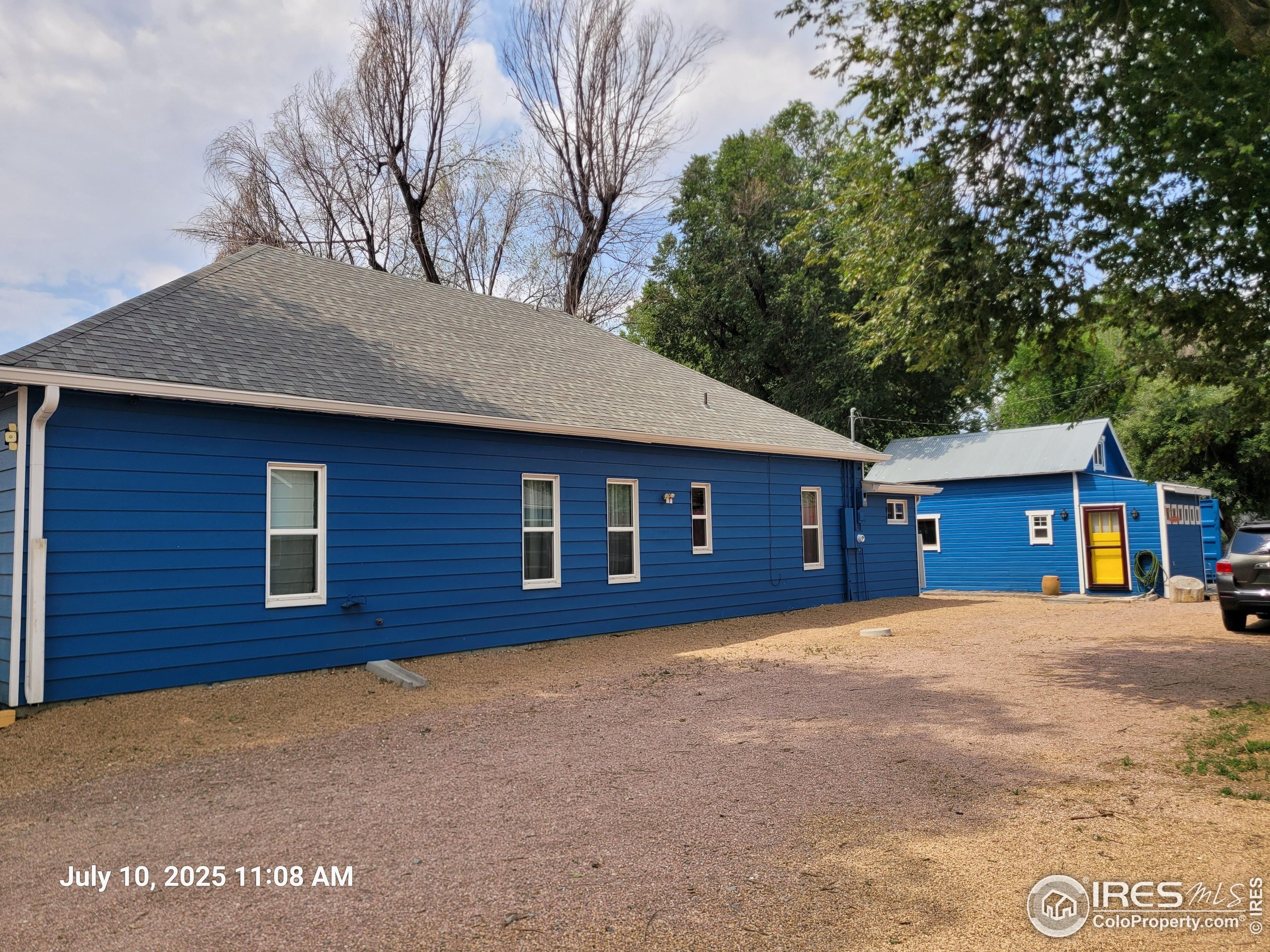 Property Photo: 1327 Poplar St CO 80534