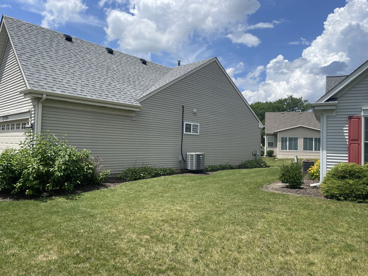 Property Photo:  21024 W Walnut Lane  IL 60544