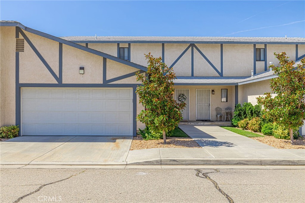 43840 Bobby Jones Drive 22  Lancaster CA 93536 photo