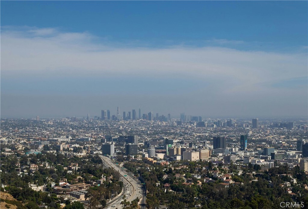 Property Photo: 17150 Burbank Boulevard 25 CA 91316