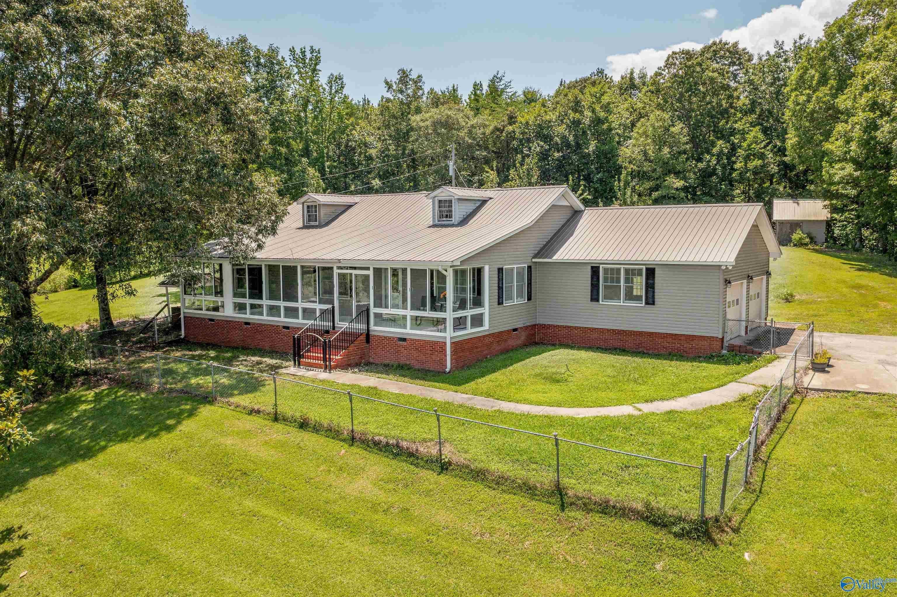 3385 County Road 31  Piedmont AL 36272 photo