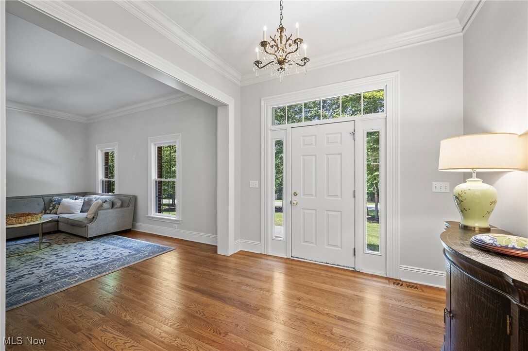 Property Photo: 6039 Ledgeview Drive OH 44264