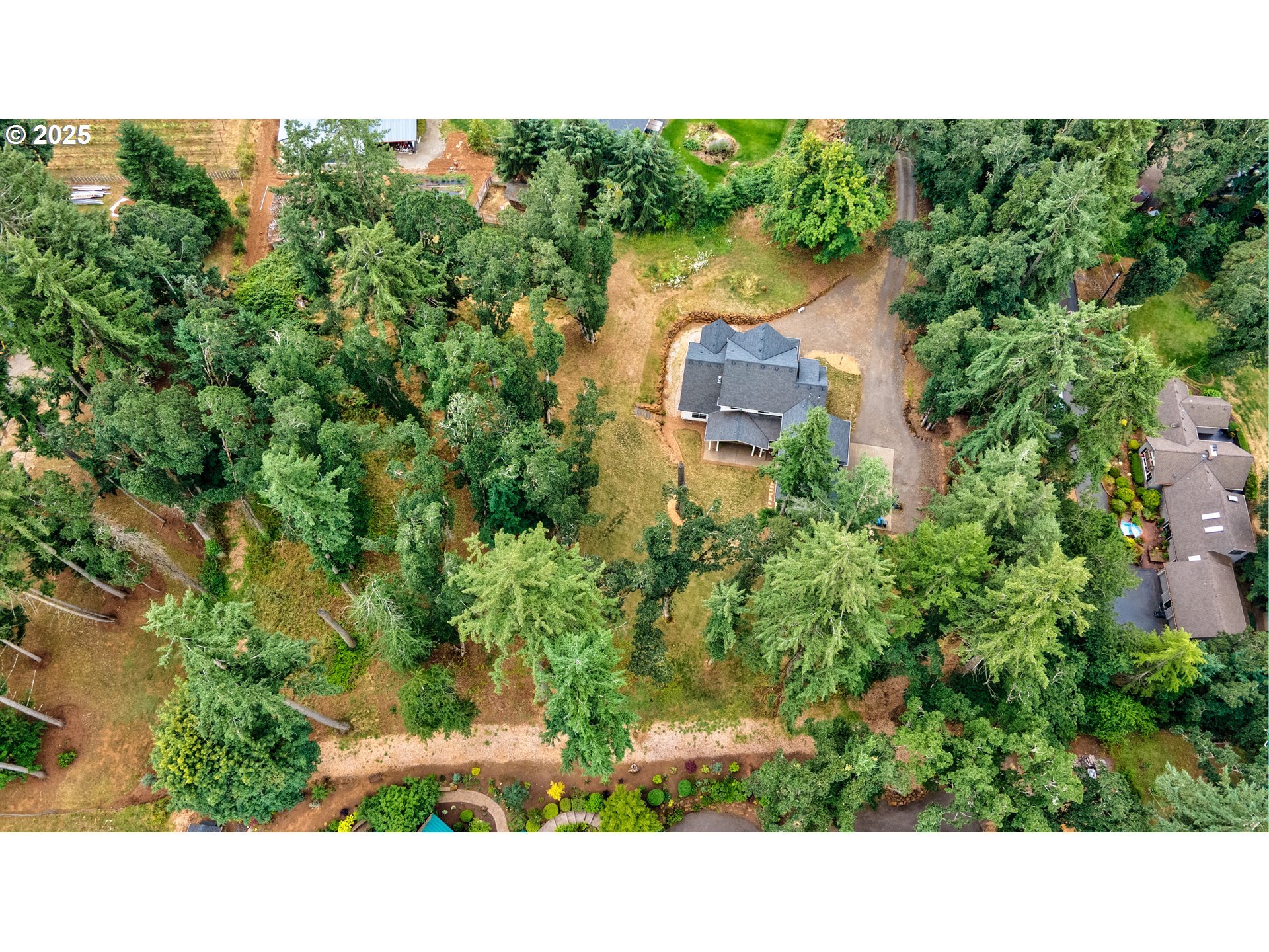 Property Photo:  2720 Tara Way SE  OR 97317 