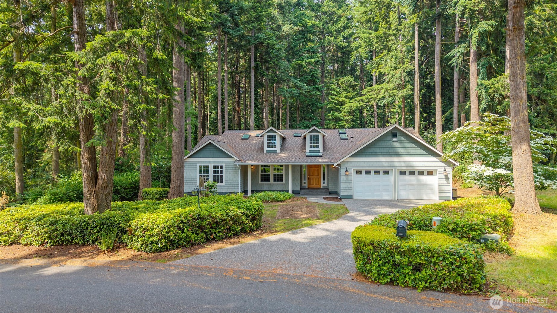 Property Photo: 6301 Sahalee Court WA 98236