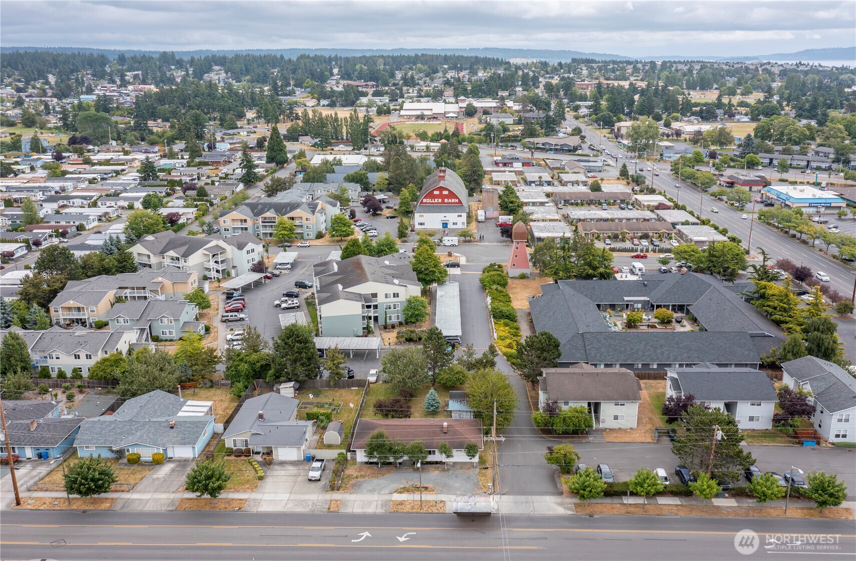 Property Photo: 110 N Oak Harbor Road WA 98277