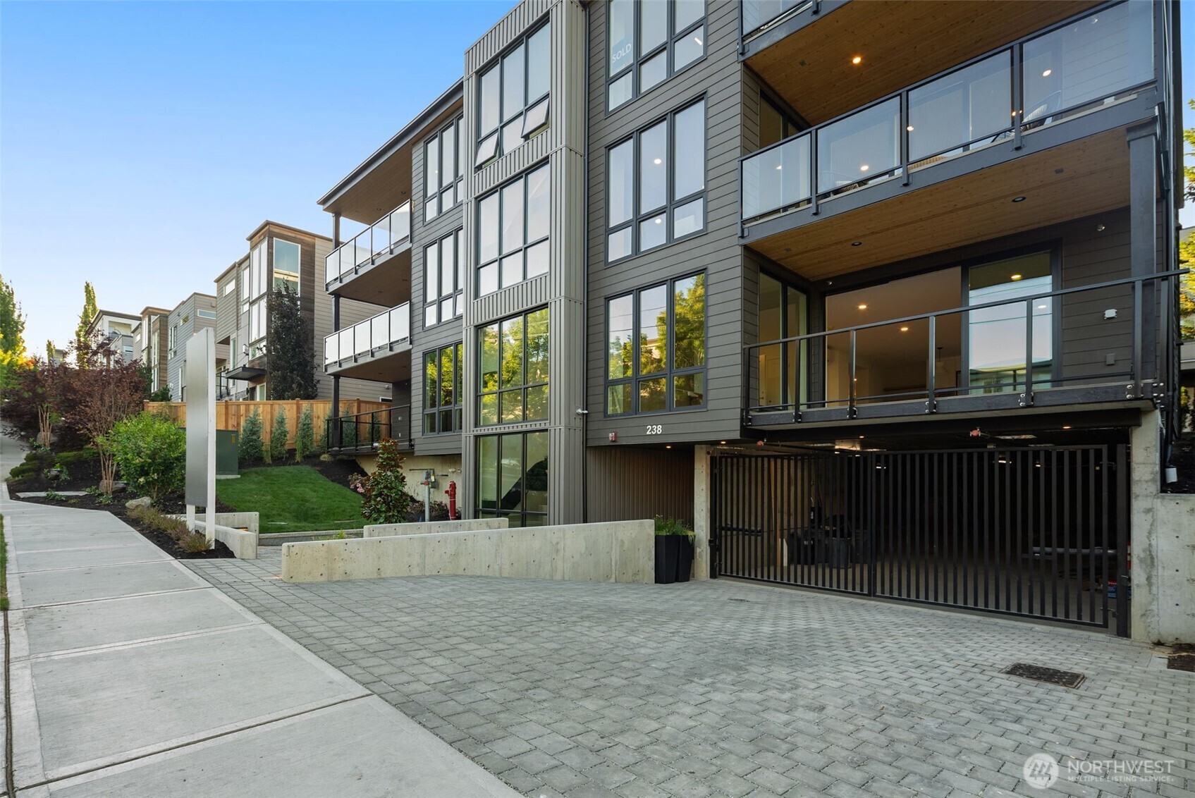 Property Photo: 238 4th Avenue 300 WA 98033