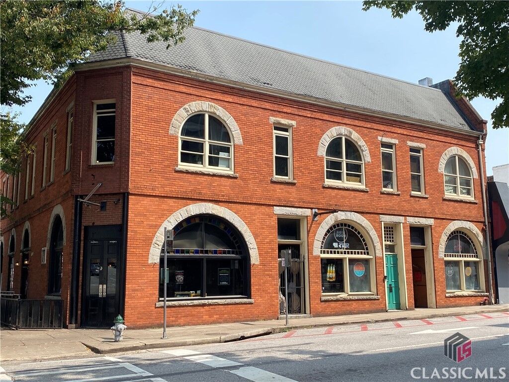 Property Photo: 264 N Lumpkin Street 203 GA 30601