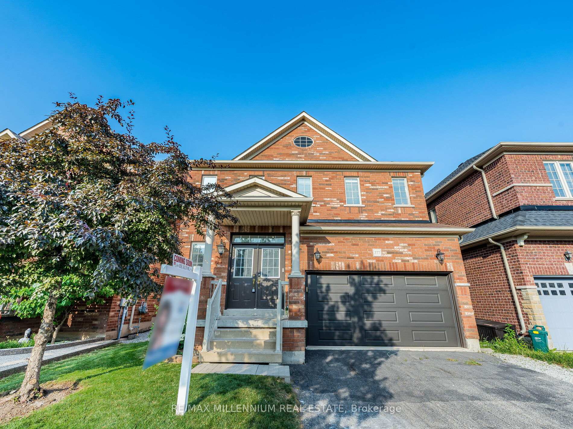 Property Photo: 377 Scott Boulevard ON L9T 0T1