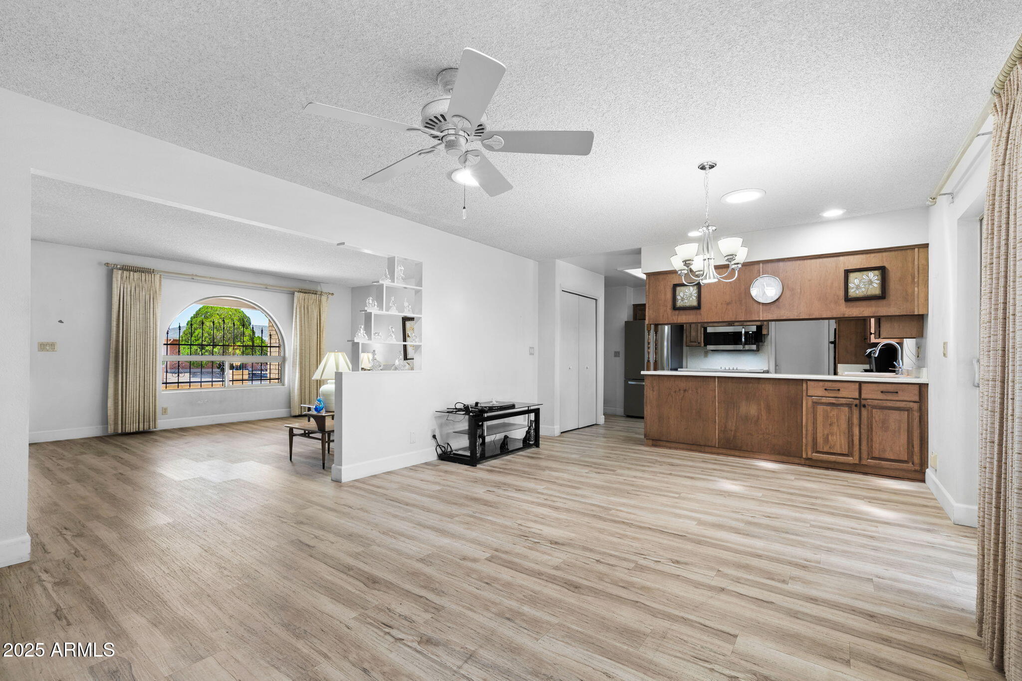 Property Photo: 4216 E Calypso Avenue AZ 85206