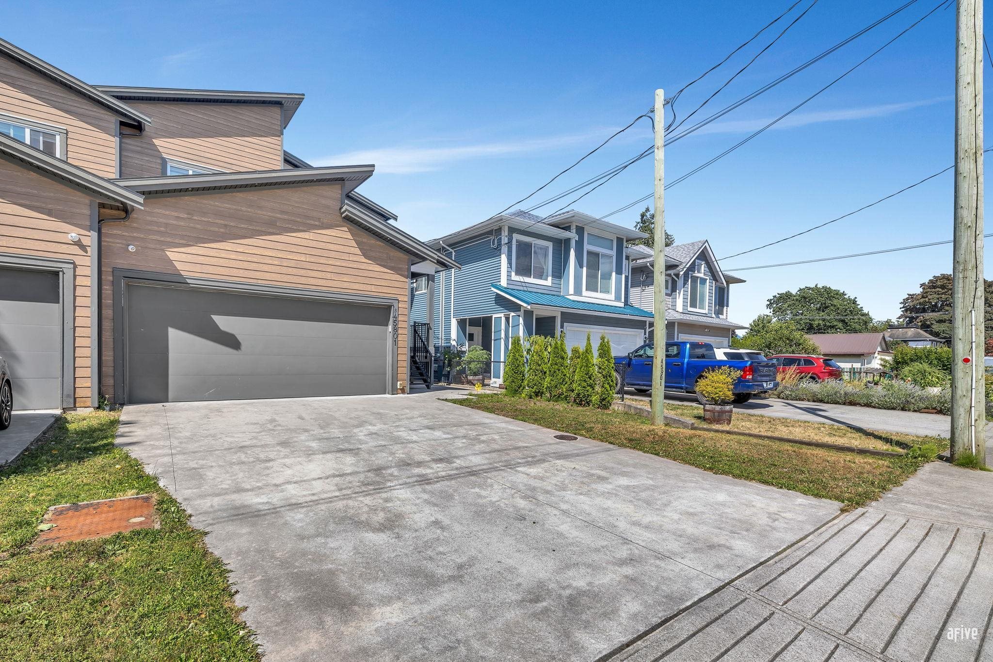 Photo de la propriété: 45801 Reece Avenue B BC V2P 2Z4