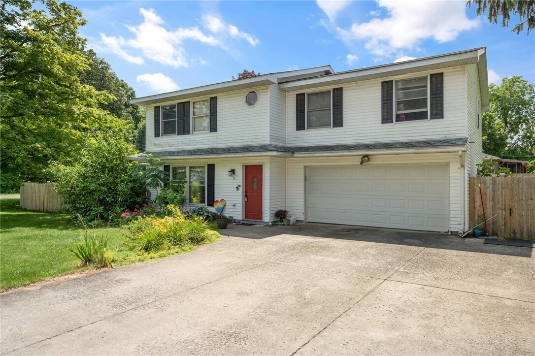 Property Photo:  1 Tannery Circle  NY 13053 