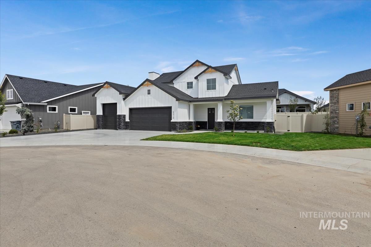 Property Photo: 9910 W Sunberry Court ID 83669