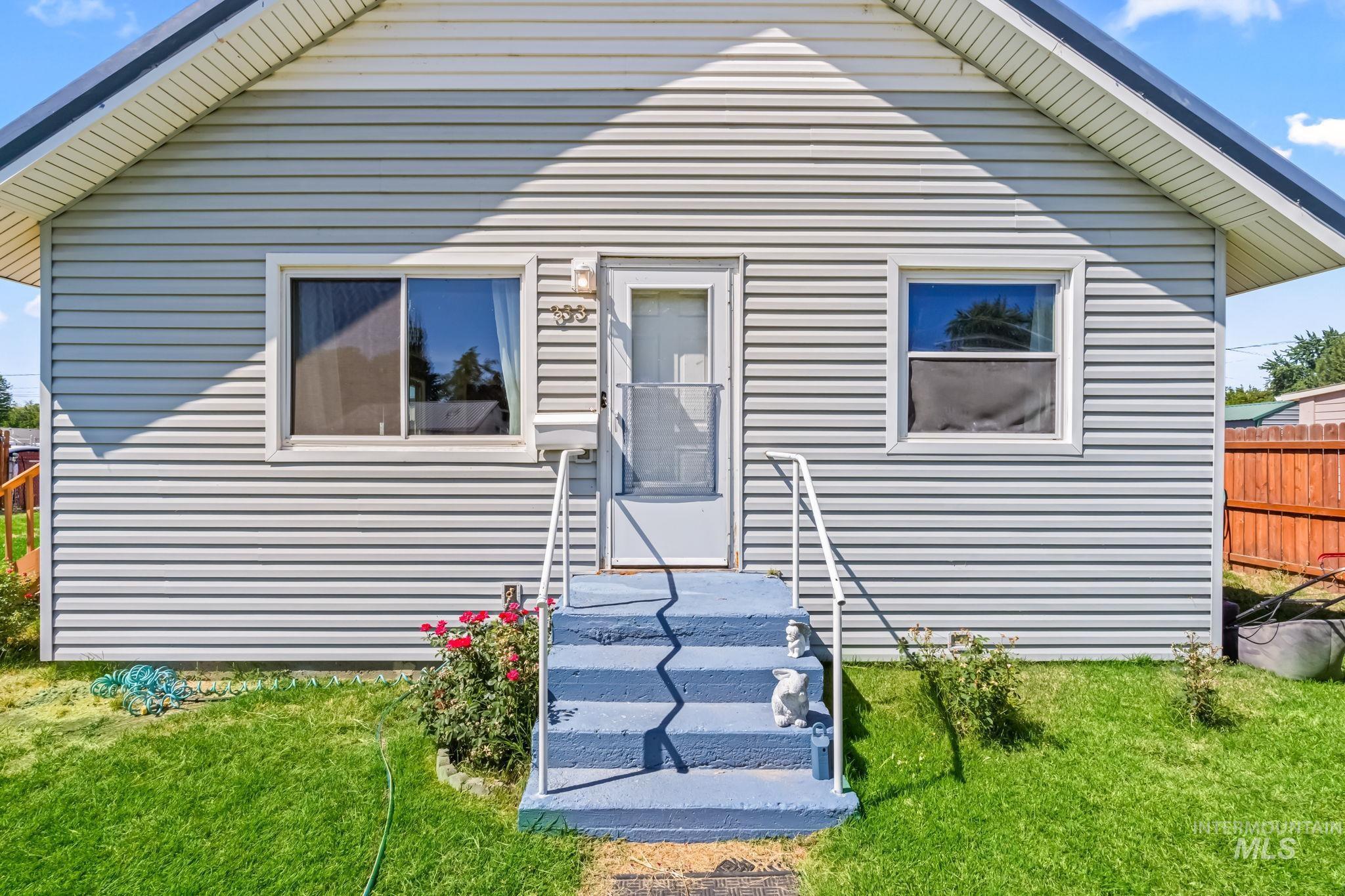 Property Photo: 333 4th N Ave N ID 83661