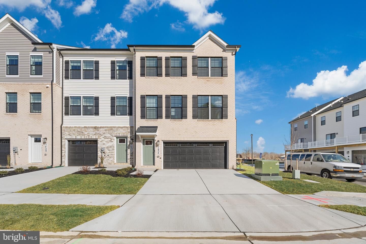 Property Photo: 7514 Fern Gully Way MD 20613