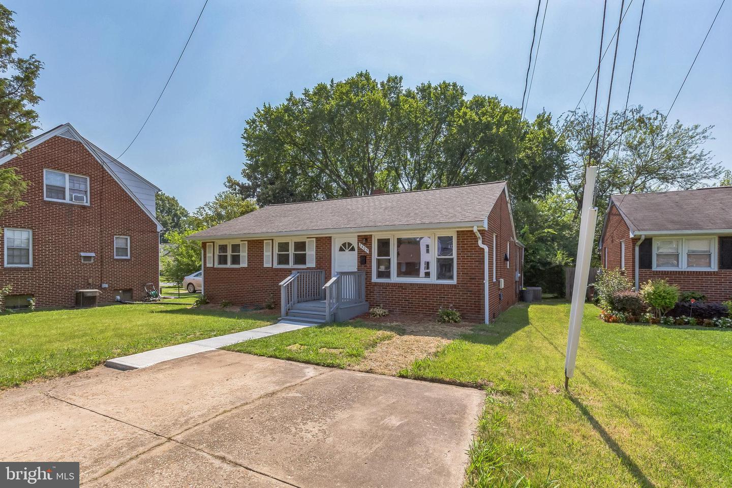 Property Photo: 2403 Lafayette Boulevard VA 22401
