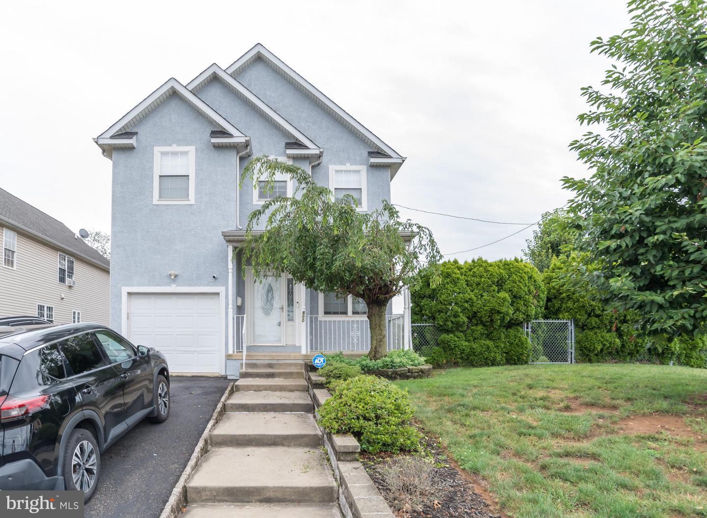 800 Red Lion Road  Philadelphia PA 19115 photo