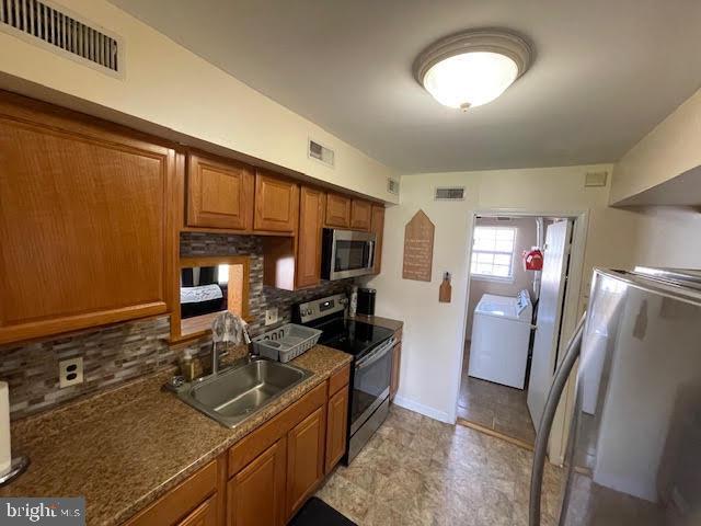 Property Photo:  127 Greenwich Drive  NJ 08060 