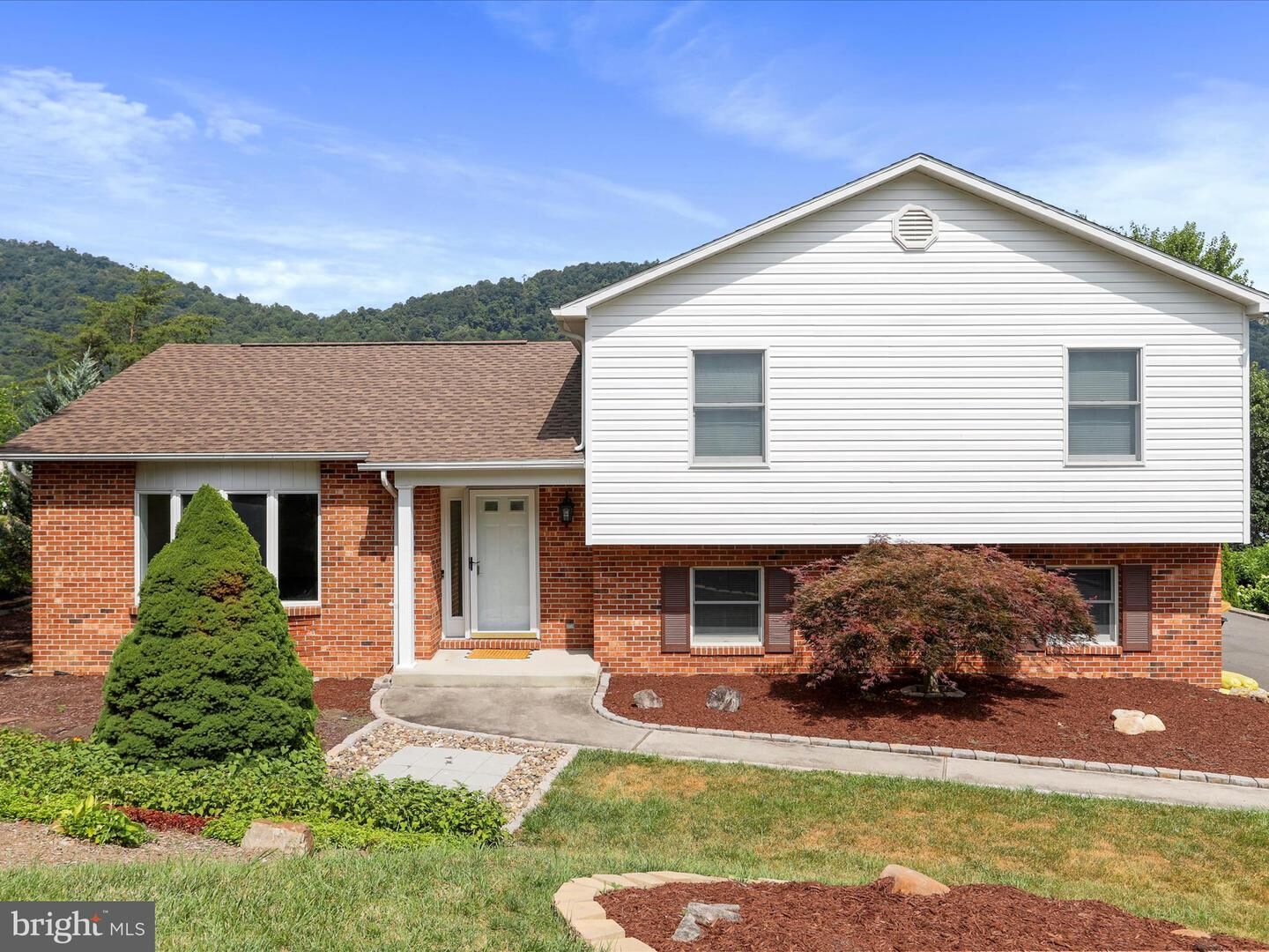 Property Photo:  64 Maple Leaf Street  WV 26753 