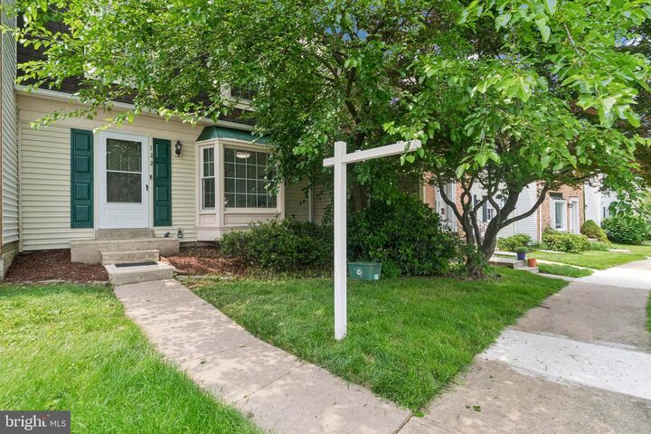 Property Photo: 122 Sharpstead Lane MD 20878